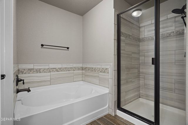 7816 ENCHANTED PATH Drive, El Paso, TX 79911