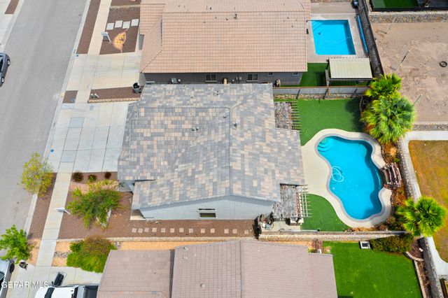 7816 ENCHANTED PATH Drive, El Paso, TX 79911