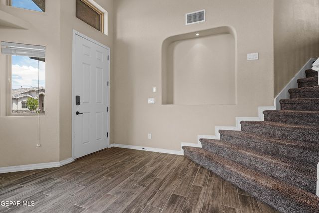 7816 ENCHANTED PATH Drive, El Paso, TX 79911
