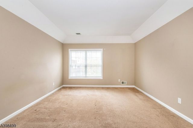 104 Barrister Dr 104, Butler Boro, NJ 07405