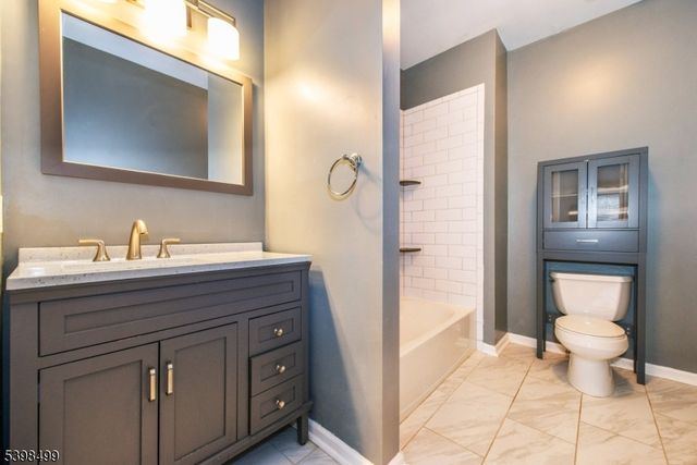 104 Barrister Dr 104, Butler Boro, NJ 07405