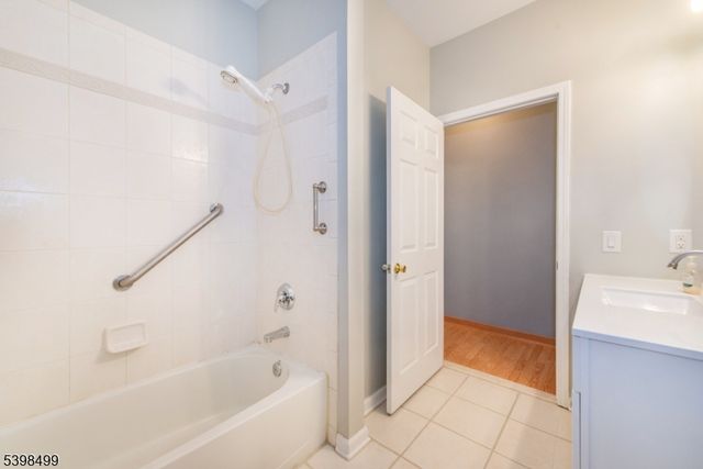 104 Barrister Dr 104, Butler Boro, NJ 07405