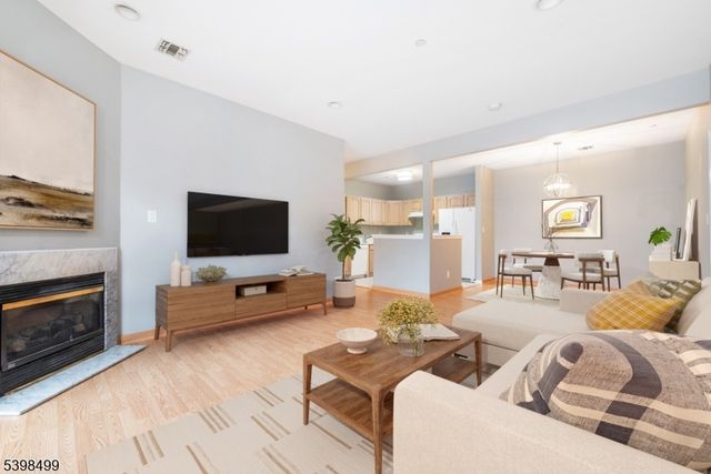 104 Barrister Dr 104, Butler Boro, NJ 07405