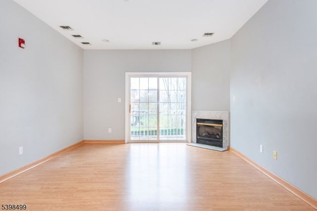 104 Barrister Dr 104, Butler Boro, NJ 07405