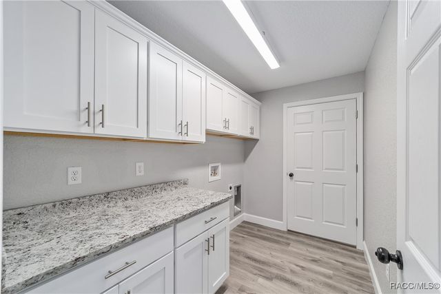 4065 SW 5th Avenue, Ocala, FL 34471