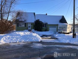 24 Magee Road, Edison, NJ 08817