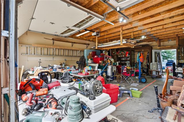 530 6th Street, West Des Moines, IA 50265