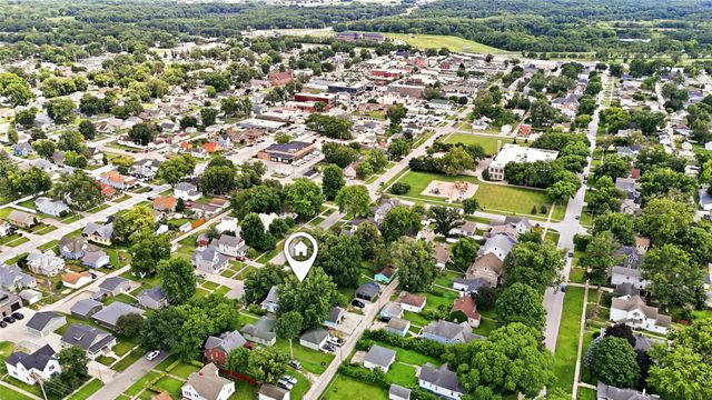 530 6th Street, West Des Moines, IA 50265