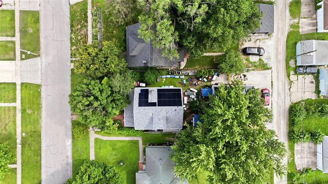 530 6th Street, West Des Moines, IA 50265