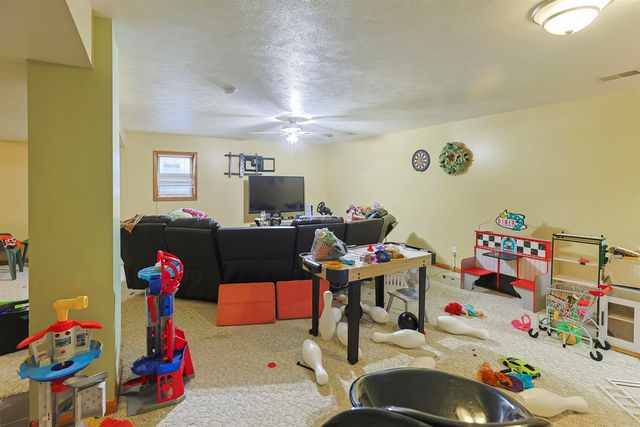 55763 Ringneck Drive, Osceola, IN 46561