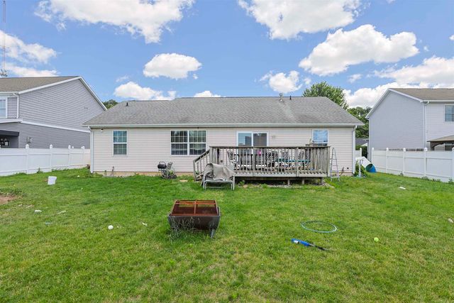 55763 Ringneck Drive, Osceola, IN 46561