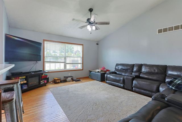 55763 Ringneck Drive, Osceola, IN 46561