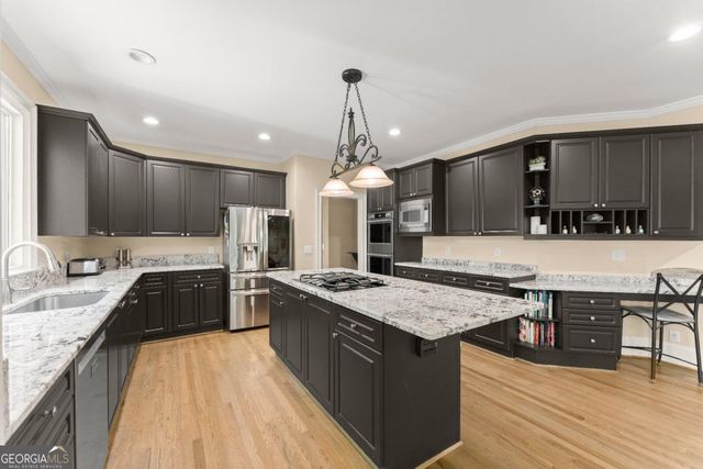 1330 Creek Ridge Crossing, Alpharetta, GA 30005