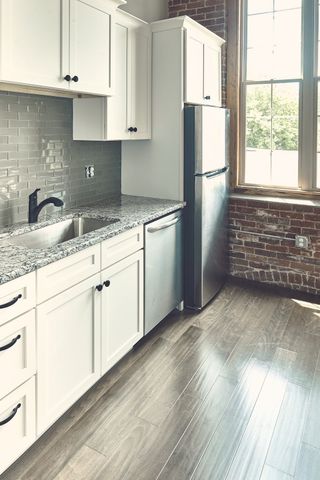 45 Summer 401, Leominster, MA 01453