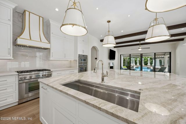 12375 GLEN KERNAN Parkway N, Jacksonville, FL 32224