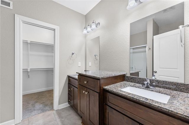 633 N 74th Street, Kansas City, KS 66112