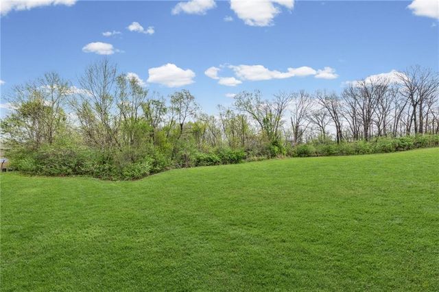 633 N 74th Street, Kansas City, KS 66112