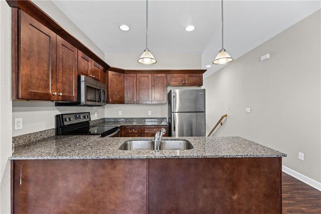 633 N 74th Street, Kansas City, KS 66112