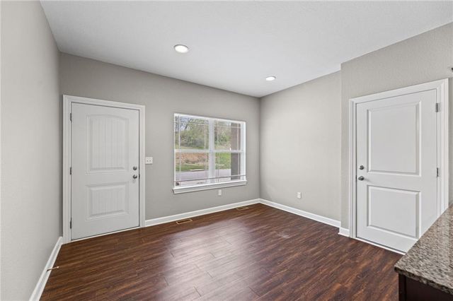 633 N 74th Street, Kansas City, KS 66112