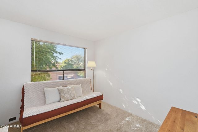 744 E North Lane 2, Phoenix, AZ 85020