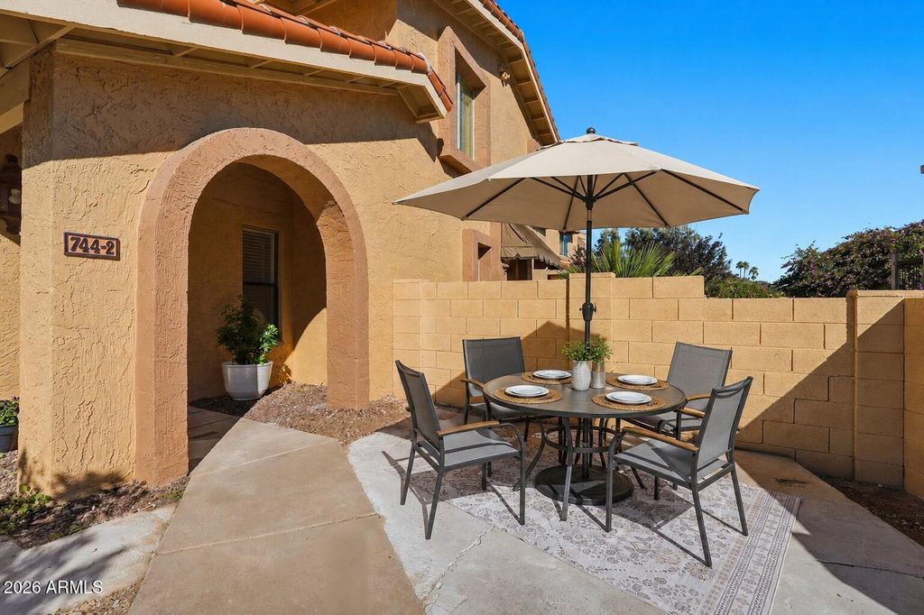 744 E North Lane 2, Phoenix, AZ 85020 — photo 2