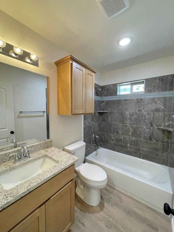 Image 13 of property listing at 3806 Crockett Street, San Angelo, TX 76903