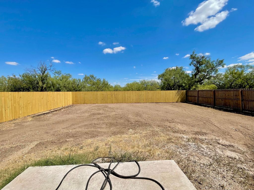 Image 15 of property listing at 3806 Crockett Street, San Angelo, TX 76903