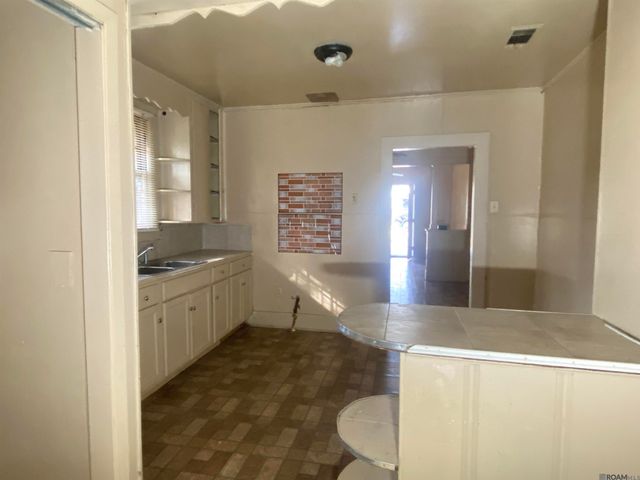 2732 Huron St, Baton Rouge, LA 70805