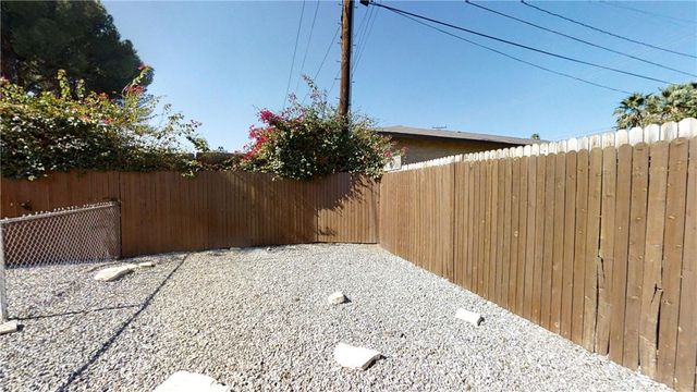 138 N Riverside Avenue, Rialto, CA 92376