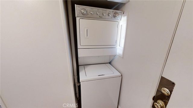 138 N Riverside Avenue, Rialto, CA 92376