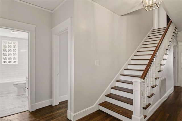 4635 Shattalon Drive, Winston-salem, NC 27106