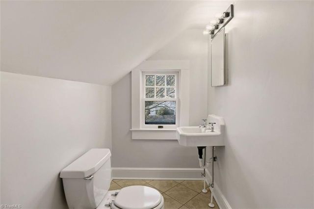 4635 Shattalon Drive, Winston-salem, NC 27106