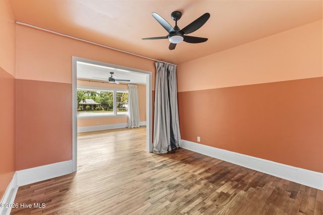 4109 Peachtree Avenue, Wilmington, NC 28403