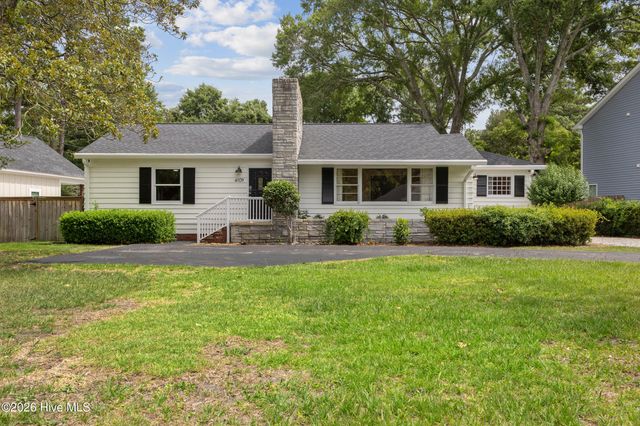 4109 Peachtree Avenue, Wilmington, NC 28403