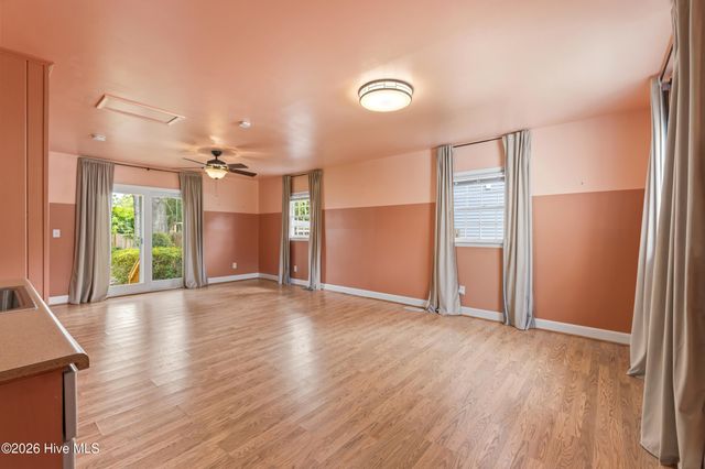 4109 Peachtree Avenue, Wilmington, NC 28403