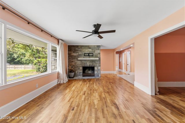 4109 Peachtree Avenue, Wilmington, NC 28403