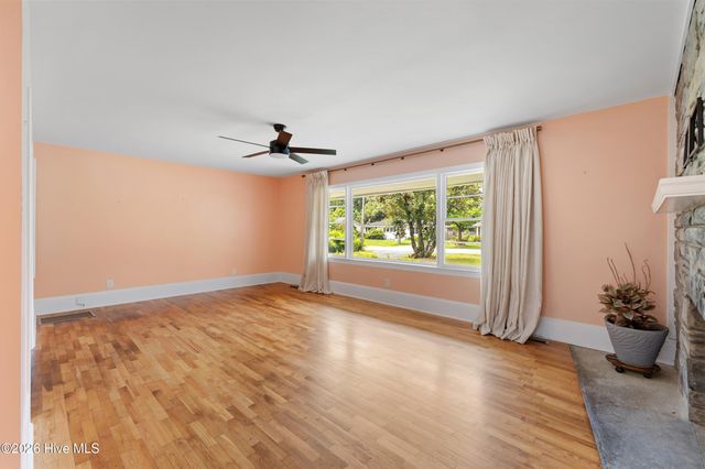 4109 Peachtree Avenue, Wilmington, NC 28403