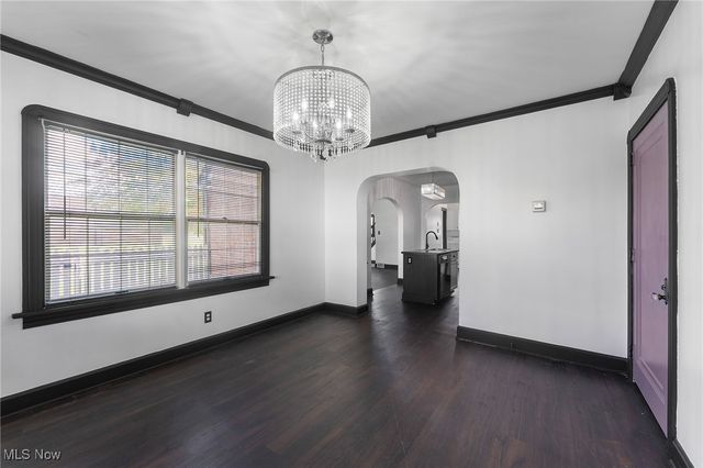 4038 Sunset Boulevard, Youngstown, OH 44512