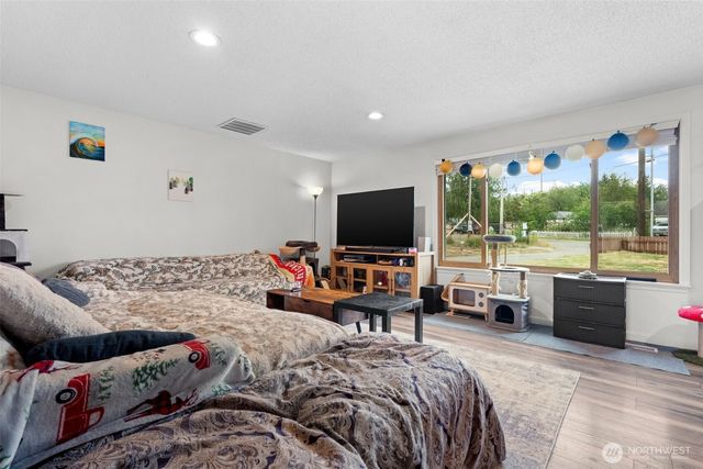 1637 SE Salmonberry Road, Port Orchard, WA 98366