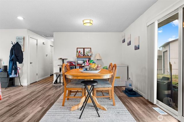 1637 SE Salmonberry Road, Port Orchard, WA 98366