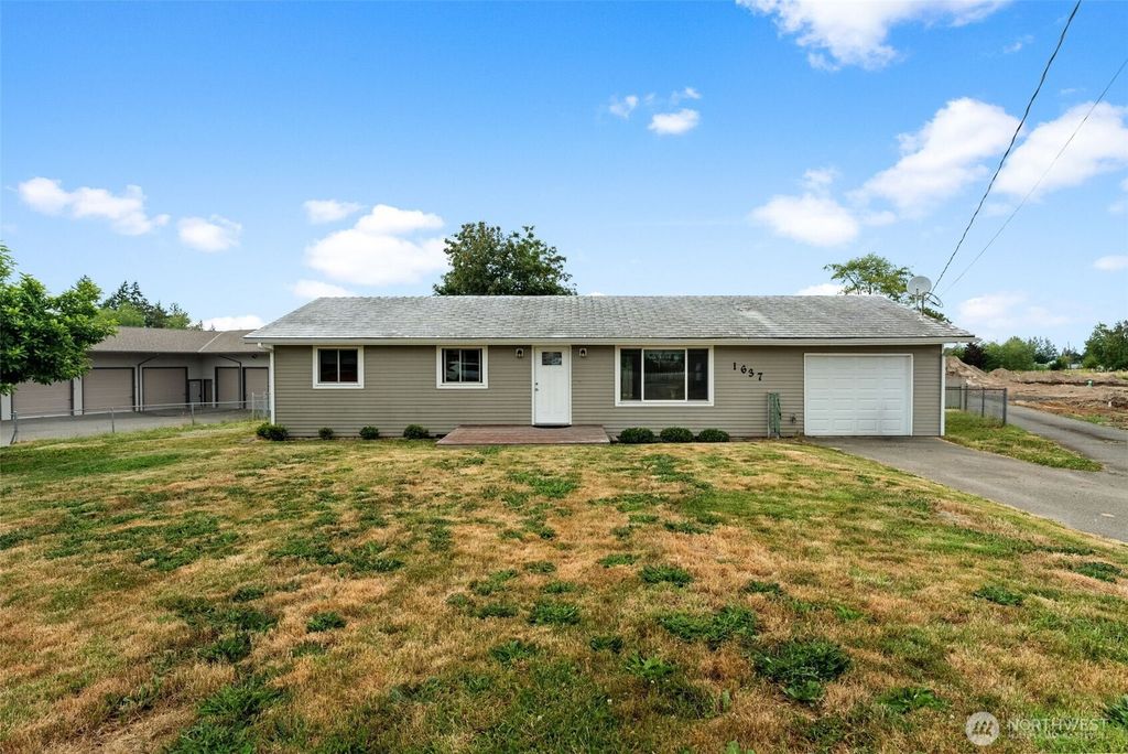 1637 SE Salmonberry Road, Port Orchard, WA 98366
