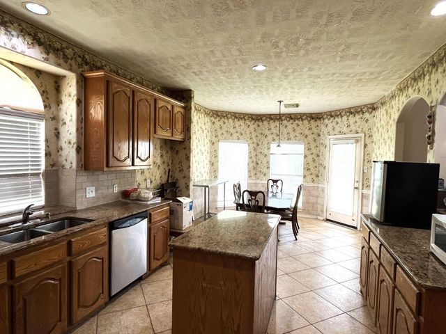 10103 Heron Meadows Drive, Houston, TX 77095