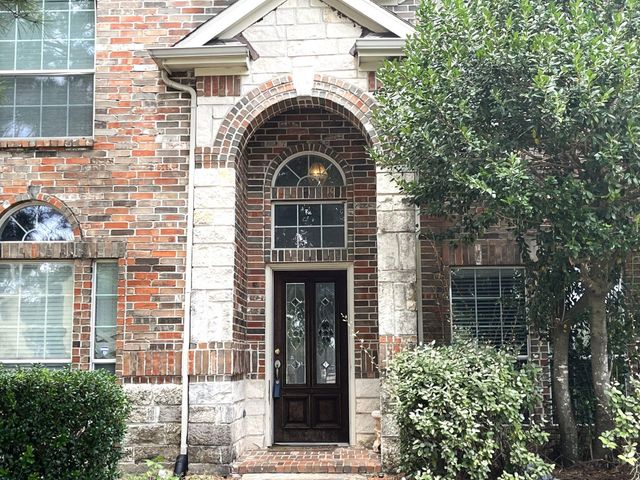 10103 Heron Meadows Drive, Houston, TX 77095