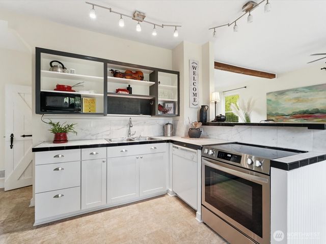 3609 N 26th Street, Tacoma, WA 98407