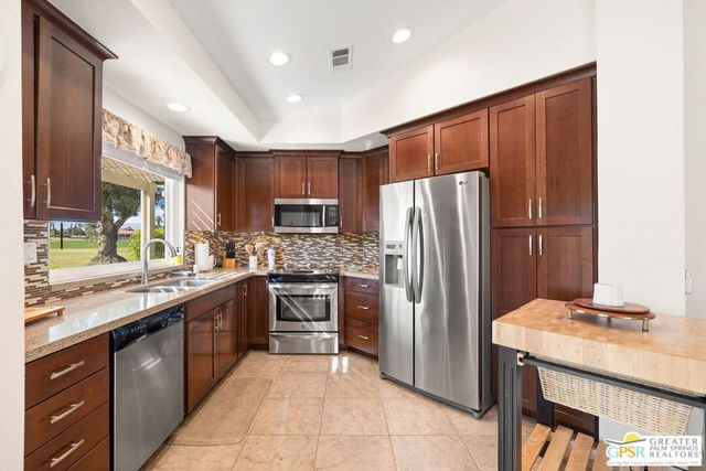 41495 Preston Trail, Palm Desert, CA 92211