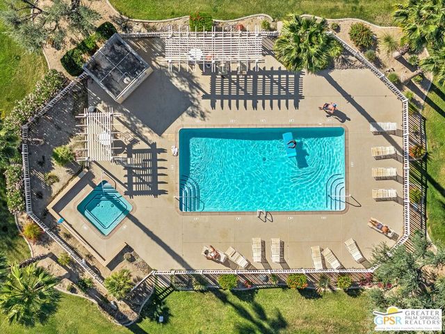 41495 Preston Trail, Palm Desert, CA 92211