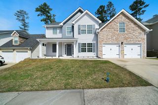 552 S Fortune Way, Dallas, GA 30157