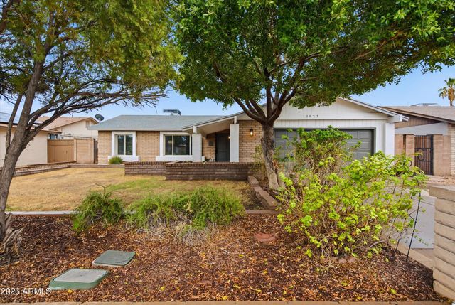 1023 W Carter Drive, Tempe, AZ 85282