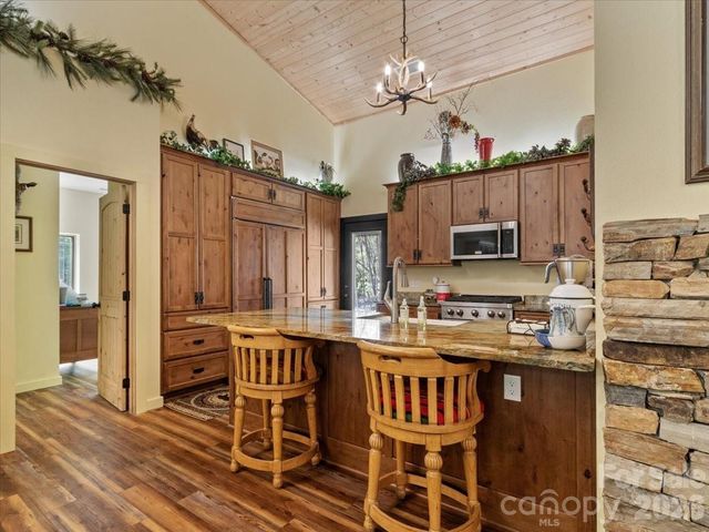 183 Mayfly Court, Spruce Pine, NC 28777
