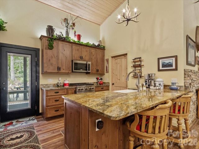 183 Mayfly Court, Spruce Pine, NC 28777